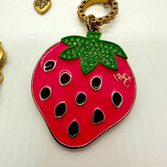 Betsy Johnson gold tone strawberry mirror statement necklace - Picture 2 of 5